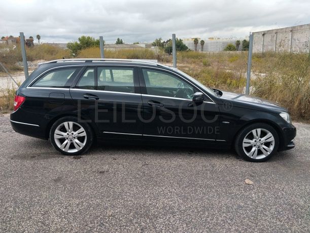 Mercedes-Benz C 220 CDI · Ano 2012