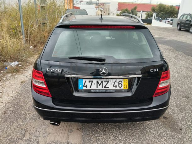 Mercedes-Benz C 220 CDI · Ano 2012