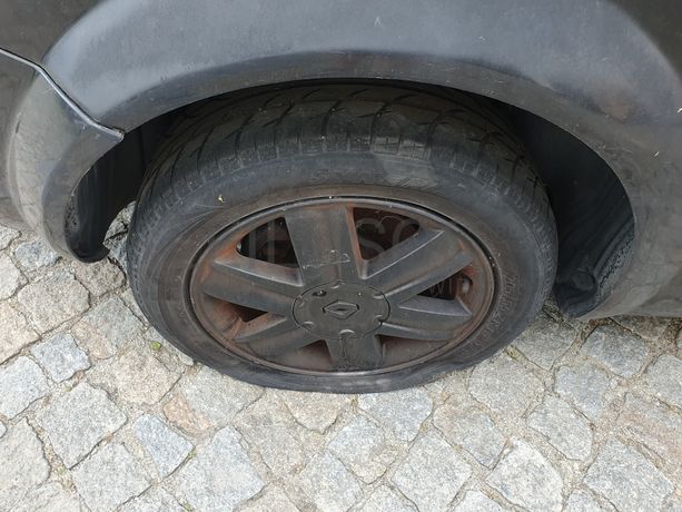 Renault Mégane · Ano 2005