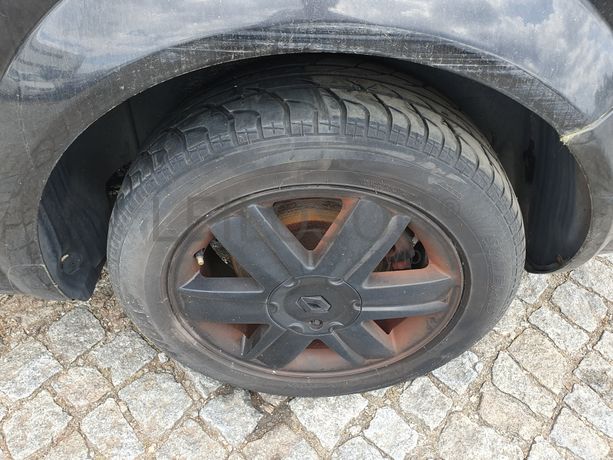 Renault Mégane · Ano 2005