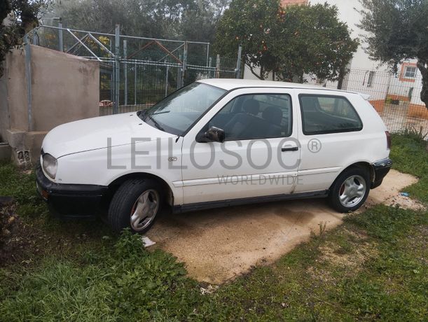 Volkswagen Golf 1.9 TDI · Ano 1996