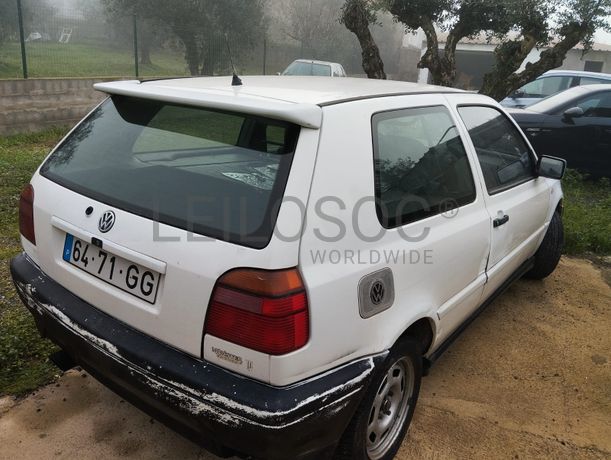 Volkswagen Golf 1.9 TDI · Ano 1996