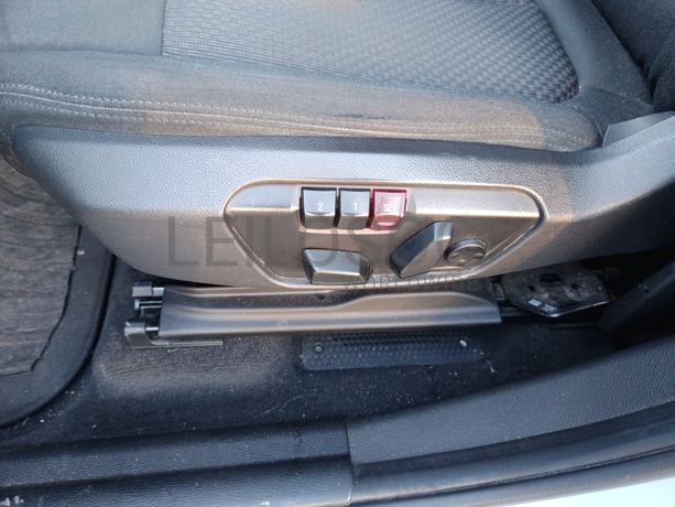 BMW X1 sDrive 16d · Ano 2019