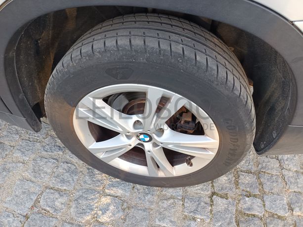 BMW X1 sDrive 16d · Ano 2019