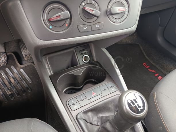 Seat Ibiza · Ano 2011