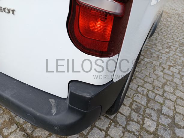 Peugeot e-Partner · Ano 2022