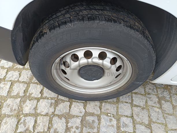 Peugeot e-Partner · Ano 2022