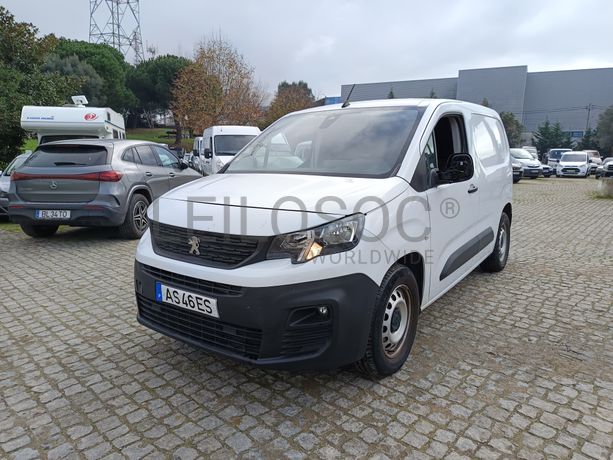 Peugeot e-Partner · Ano 2022