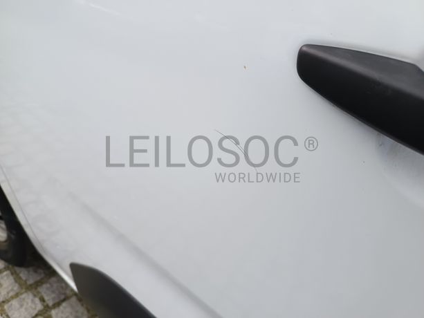 Peugeot e-Partner · Ano 2022