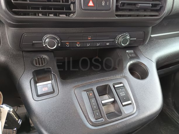 Peugeot e-Partner · Ano 2022