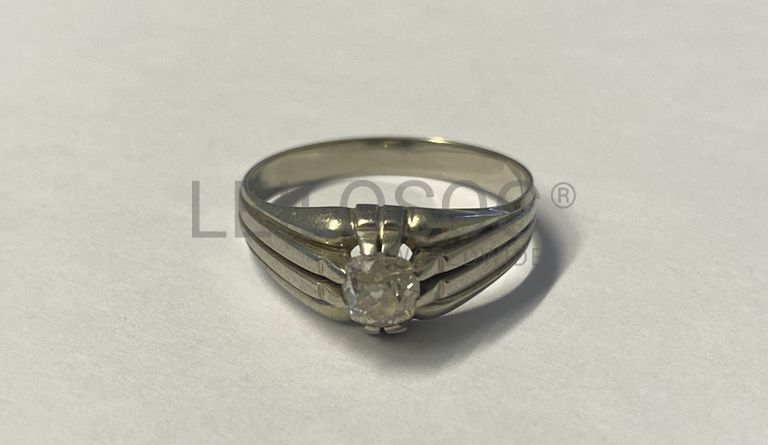 Peças em Ouro e Pedras Preciosas