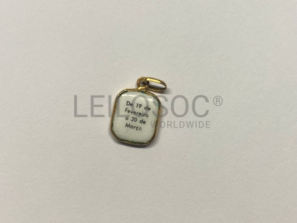 Peças em Ouro e Pedras Preciosas