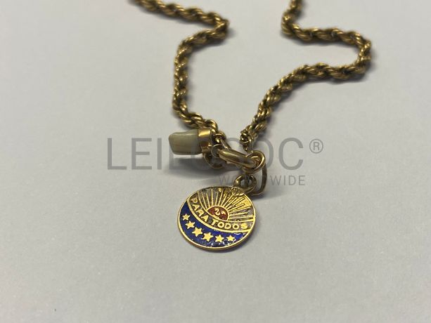 Peças em Ouro e Pedras Preciosas