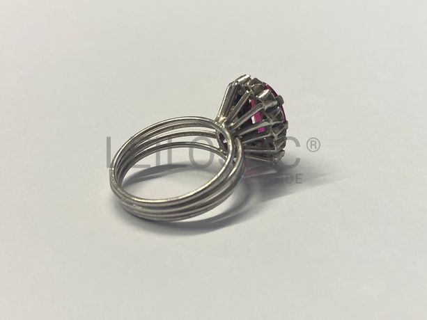 Peças em Ouro e Pedras Preciosas