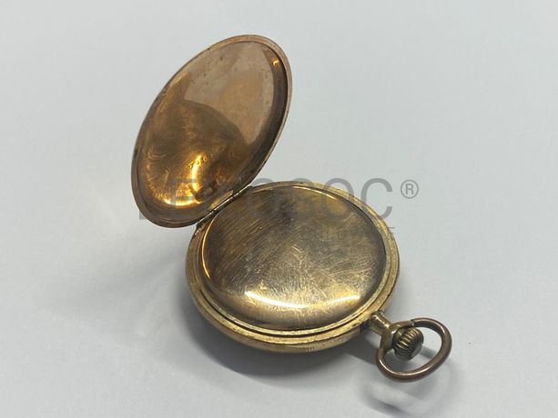 Peças em Ouro e Pedras Preciosas