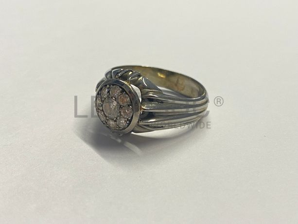 Peças em Ouro e Pedras Preciosas