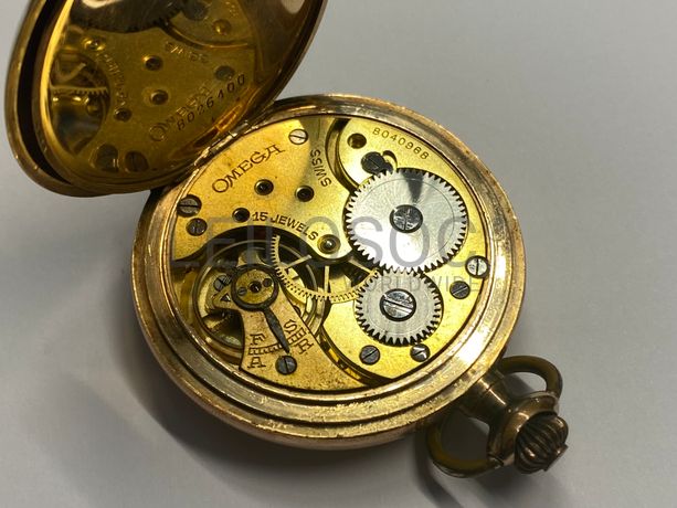 Peças em Ouro e Pedras Preciosas