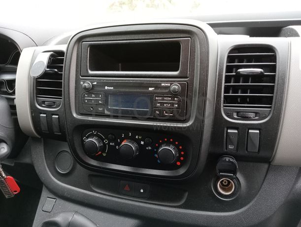 Renault Trafic DCI 120 · Ano 2016