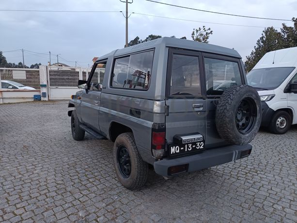 Toyota Land Cruiser 250 Turbo Diesel · Ano 1990