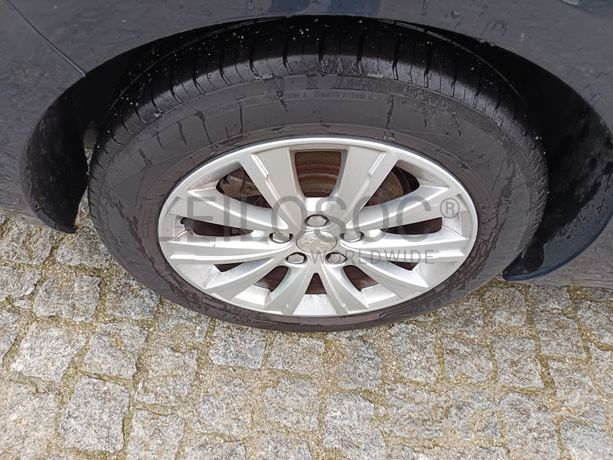 Peugeot 308 · Ano 2016