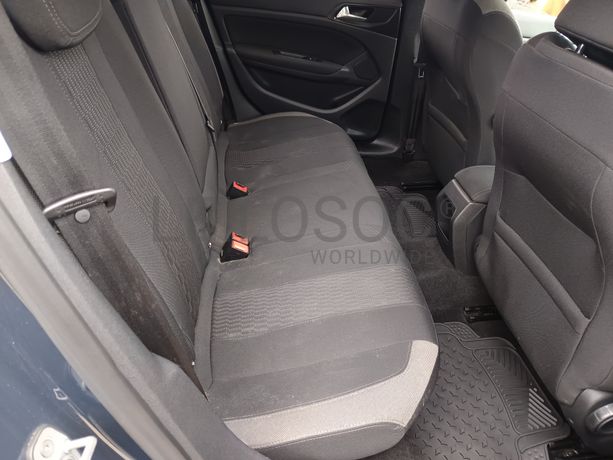 Peugeot 308 · Ano 2016