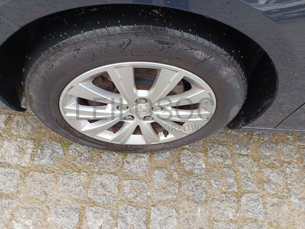 Peugeot 308 · Ano 2016