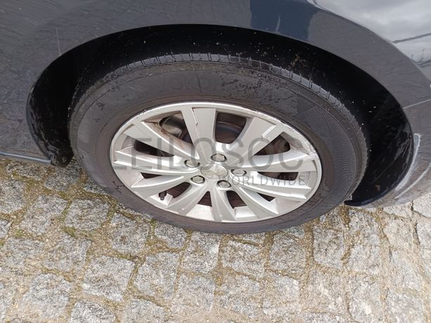 Peugeot 308 · Ano 2016