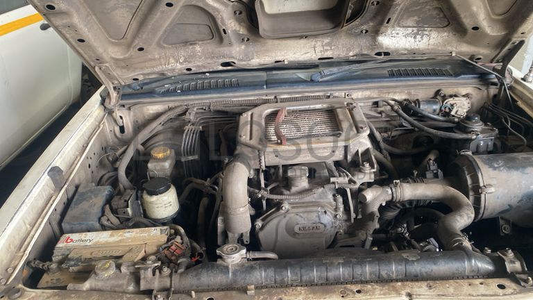 Nissan Hard body NP300