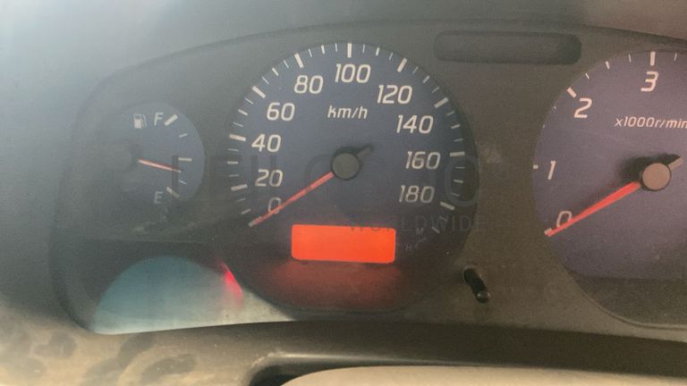 Nissan Hard body NP300