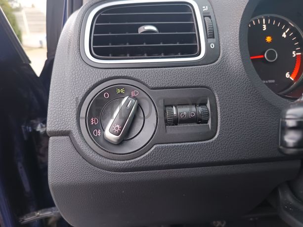 Volkswagen Polo · Ano 2012