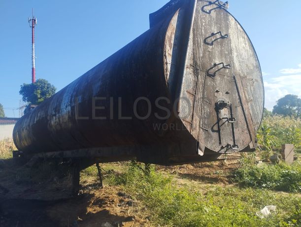 Semi reboque cisterna de alcatrão