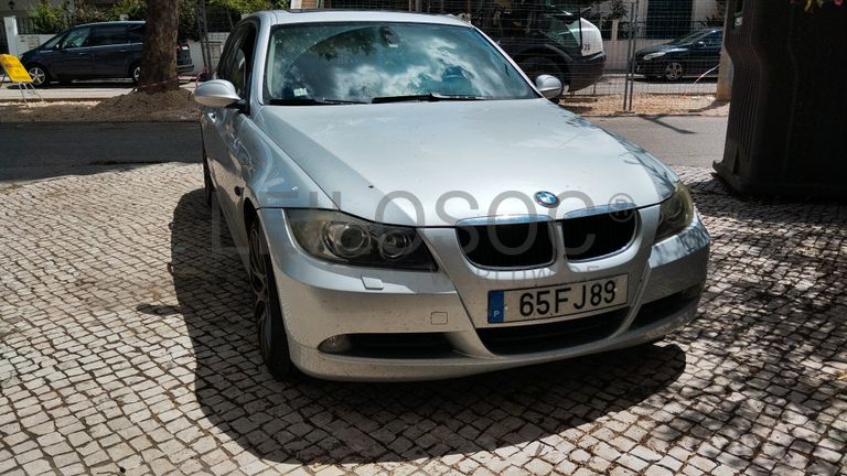 BMW 320D Touring · Ano 2008