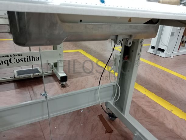 Máquina de Ponto Corrido e Corte e Cose