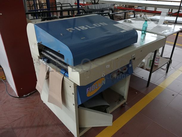 Máquina de entretelar