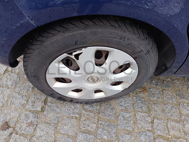 Opel Corsa · Ano 2009