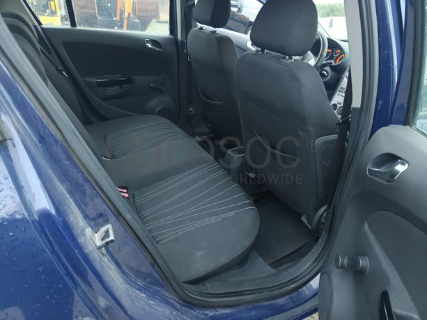 Opel Corsa · Ano 2009