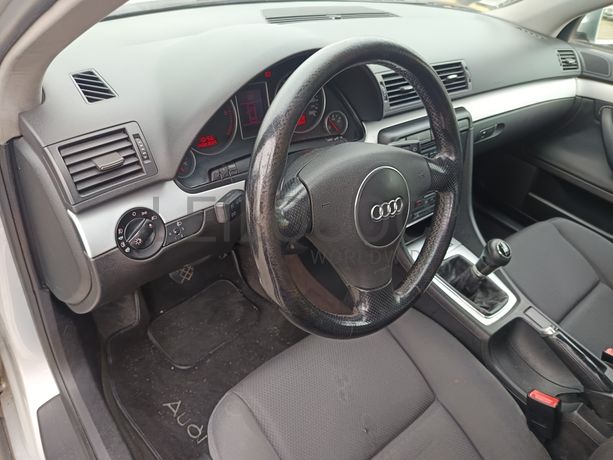 Audi A4 · Ano 2001