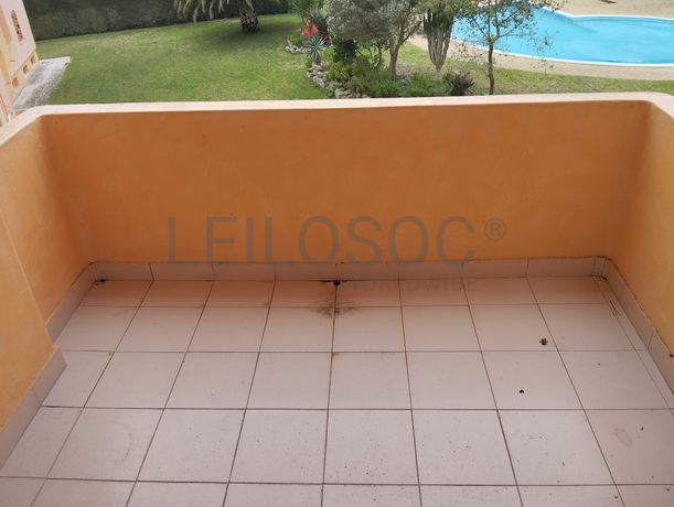 Apartamento T3 em Condomínio Fechado · Estoril