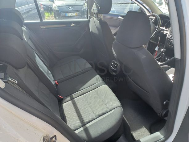 Volkswagen Golf · Ano 2009