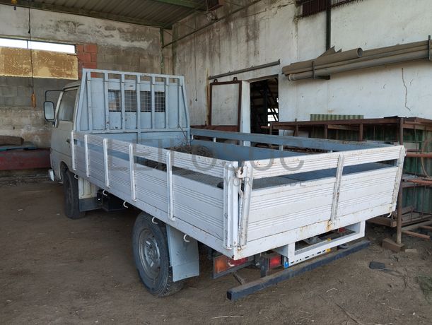 Nissan Cabstar · Ano 1990