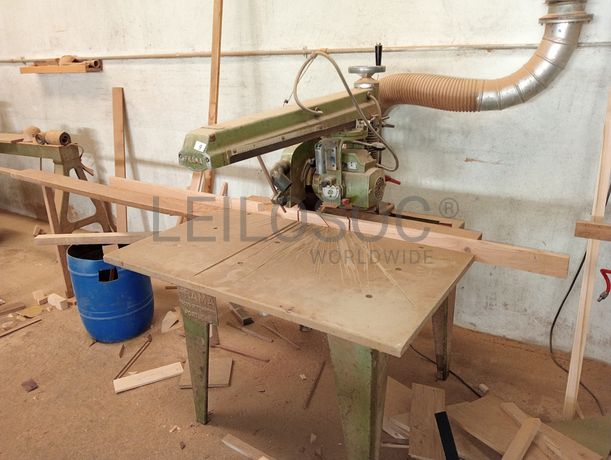 Máquina de afiar · Serra · Torno