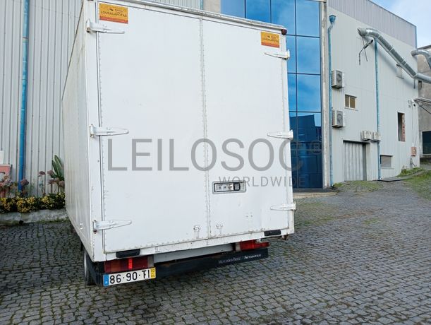 Mercedes-Benz 416 CDI · Ano 2002