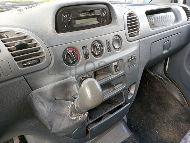 Mercedes-Benz 416 CDI · Ano 2002