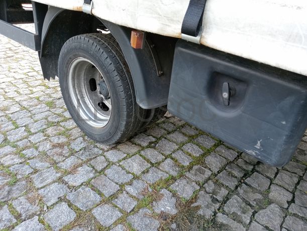 Mercedes-Benz 416 CDI · Ano 2002