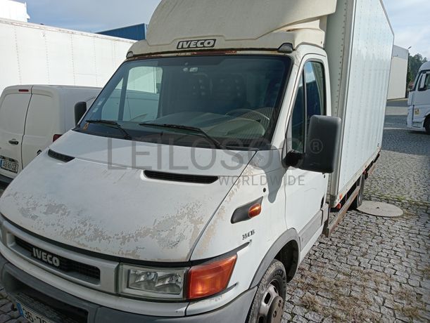 Iveco 35C15 · Ano 2002