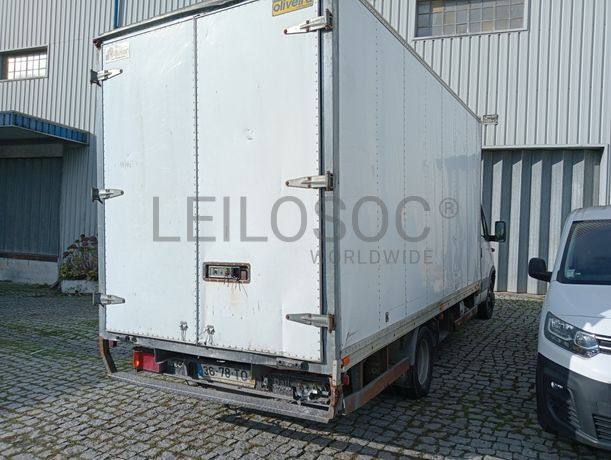 Iveco 35C15 · Ano 2002