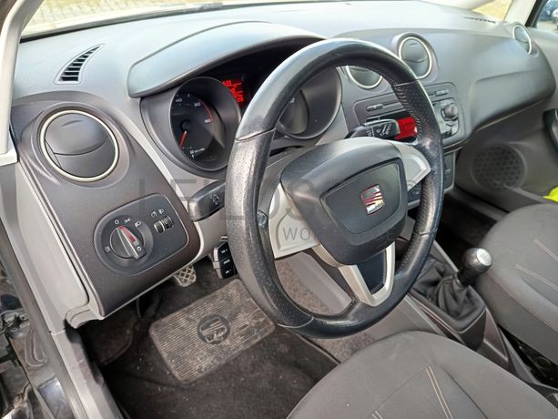 Seat Ibiza · Ano 2010