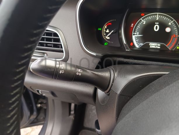 Renault Mégane · Ano 2018