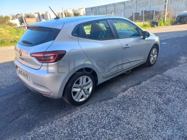 Renault Clio · Ano 2021