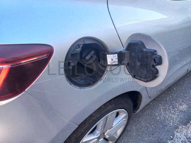 Renault Clio · Ano 2021